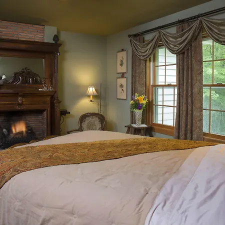 Hidden Serenity Bed And Breakfast-2